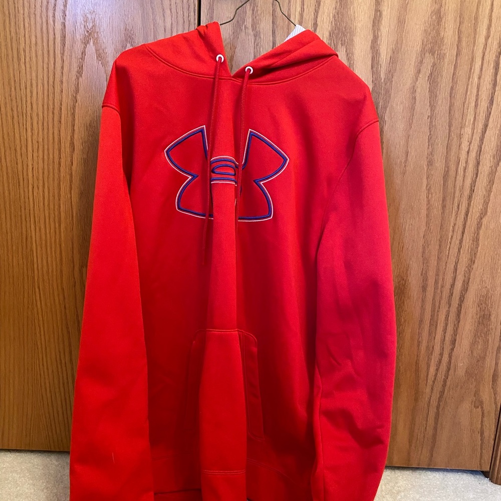 LIKE NEW RED UNDER ARMOR HOODIE